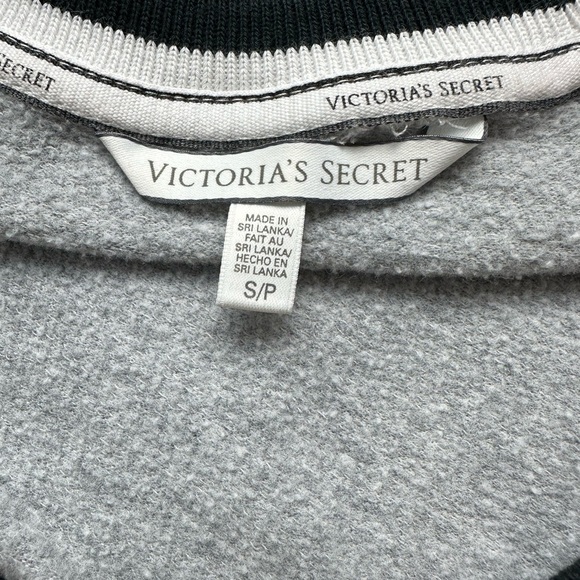 Victoria's Secret Gray and Pink Blouse - Picture 2 of 4